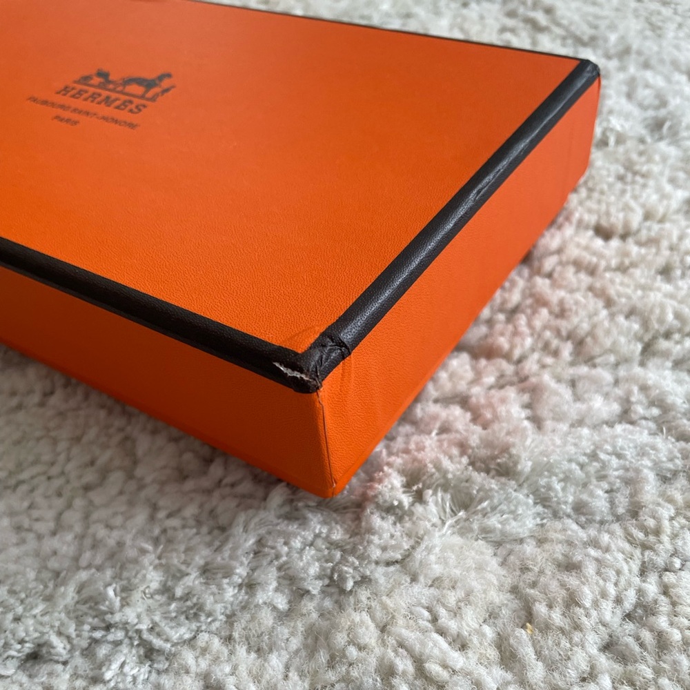 Authentic Hermès Box & Gift Bag - Picture 4 of 6
